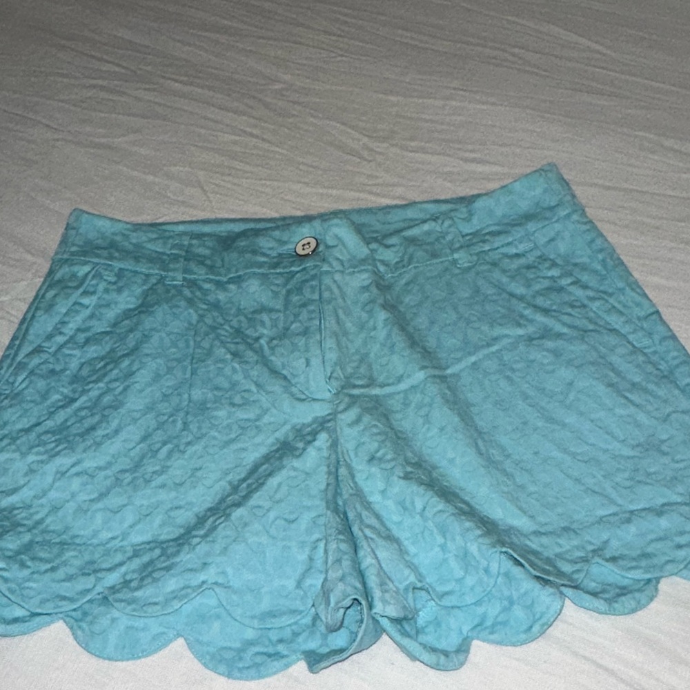 Crown and Ivy Shorts size 8